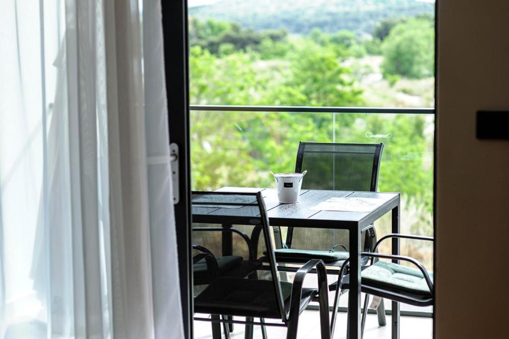 Ledunis Appartement Šibenik Kamer foto